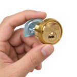 Aftermarket Polished Brass 1-1/8″ Rim/Mortise Cylinder With 2 Keys 006 KEYWAY